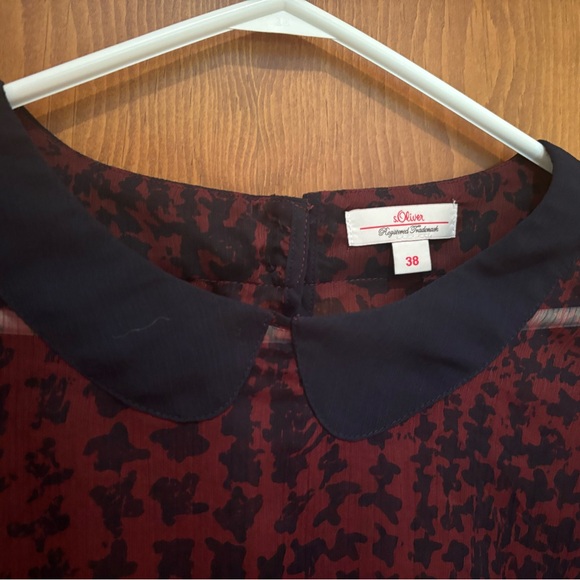 s.Oliver 3/4 length sleeve blouse. Burgundy and navy blue - Picture 3 of 4